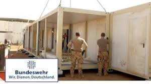 Sein 115 ps starker motor macht das aufklärungssystem bis zu 200 stundenkilometer schnell. Baustelle In Der Wuste Ausbau Des Camp Castor In Mali Bundeswehr Youtube