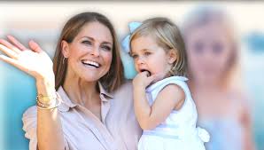 Als wilde catwoman verkleidet lehrte sie ihre drei kinder das fürchten. Madeleine Von Schweden Darum Postet Sie Bilder Ihrer Kinder Bunte De