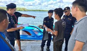 Feri yang saya naiki sampai di terminal menumbok dalam anggaran 0945 pagi. Maritim Malaysia Sah Feri Labuan Menumbok Tidak Bawa Muatan Berlebihan Wilayah Berita Harian