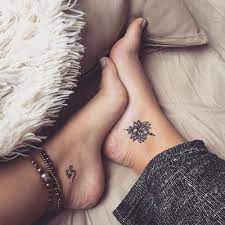 تاتو رجل و قدم ناعم و بسيط للنساء و الرجال اجمل صور تاتو رجل tiny foot tattoos discreet tattoos foot tattoos