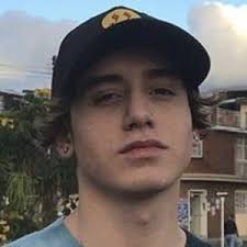 Andrés Figueroa Edad, Familia, Biografía