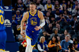Warriors Player Ratings: Porzingis Step Up In High-Scoring Win Against Wizards