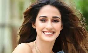 Before marking her debut with a telugu film 'loafer' (2015), she was already a famous face in the modelling world. Disha Patani Shares Her Looks In Seeti Maar Song