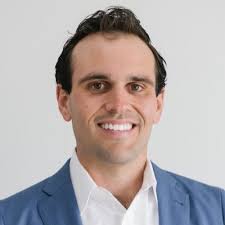 Bradley Ternes (@bigbteezy)