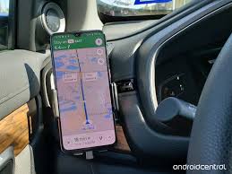 Google maps is also supposed to show your current speed, but that doesn't appear in the image. Google Maps Gets Real Time Speedometer Feature In Multiple Countries Android Central