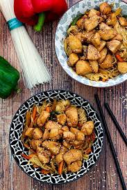 Poulet Laque Au Miel Et A La Sauce Soja Recettes De Cuisine Recette A Base De Poulet Recette Asiatique
