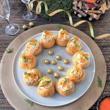 (ou 6 idées pour l'apéro!) bienvenue dans mon univers pour croquer la vie à pleine dents ! Petits Choux Aperitif A La Truite Fumee
