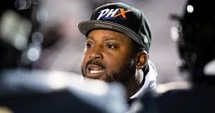 Freedom High football coach Daryl Overton, partners serving up hundreds of  Thanksgiving meals