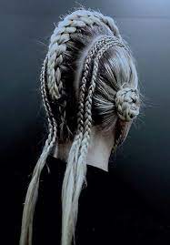Pin By Kimberley Tighe On Hair Art Photography Hair Styles Artistic Hair Hair Designs