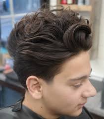 Short haircuts wavy hair 2018, if you have a round face, you can choose wavy hair as a middle or side parting. 21 Wavy Hairstyles For Men 2021 Trends Styles