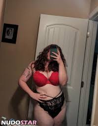 Peachpicnic  Peach  itspeach_ Nude Leaks OnlyFans Photo 2 - NudoStar