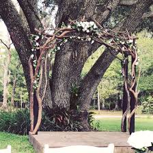 You Know I Had To Do It To Em Location Tampa This Arch At Cypress Creek Event Venue Is The Perfect Mix Of Natural And Elegant Woodland Forest Forest Wedding Forest Theme Wedding Enchanted Forest Wedding