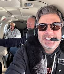 Stop by @rbichicago today and hang with The Fred Show and Amy Witherite  from @1800truckwreck for our @cubs Pre-Game party! ⚾️