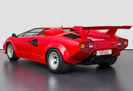 This video answers the question: Mechta 1988 Lamborghini Countach Lp5000s Qv Na Edva 19 Hil Km Iskat Mu 481 Hil Evro Dizzyriders Bg Dvizhenieto E V Krvta Ni