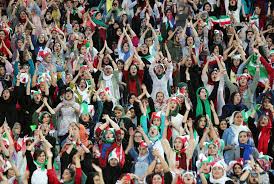 Iranian Women Allowed To Attend Soccer Game For First Time Since 1981 In 2020 Iranian Women Women In Iran Sport Event