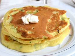 Pancakes Legers Aux Courgettes Ww Plat Et Recette Recette Recette Recettes De Cuisine Pancakes Leger