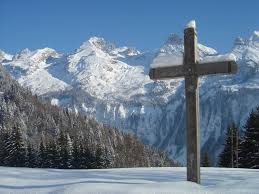 La Montagne En Hiver Les Plus Belles Photos Montagne Belle Photo Croix