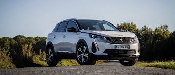 Embarquez avec nous pour un essai en conditions réelles. Essai Peugeot 3008 Le Test Complet Du Suv Restyle