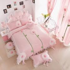 20 Moderne Bettwasche Sets Fur Ihr Konigliches Schlafzimmer In 2020 Bed Decor Duvet Cover Sets Velvet Bedding Sets