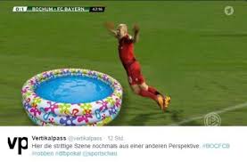 44 delta memes ranked in order of popularity and relevancy. Foul Oder Schwalbe Robben Fallt Nach Einer Beruhrung Mit Bochums Jan Simunek Stuttgarter Nachrichten