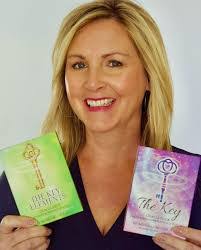 Stephanie Vandevander's Instagram, Twitter & Facebook