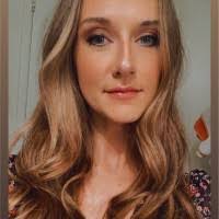 Crystal Pratt's Instagram, Twitter & Facebook