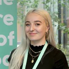 Emily Atkinson Roe Community Manager