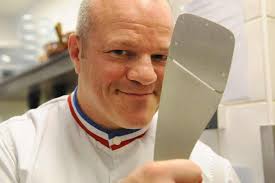 Mais la réputation qui précède philippe etchebest n'est pas forcément compatible avec sa vie réelle. Top Chef Philippe Etchebest Remplace Thierry Marx