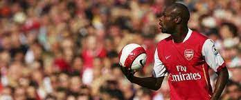 Number three was uncomfortable for him and i had given the rest of the numbers out. Why Gallas Is Wearing The Number 10 Shirt Arsenal Mania Arsenal Mania