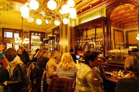 Expats moving to austria will find the high cost of living a small price to pay for the much higher quality of life their move will afford them. Daily Costs To Visit Vienna Austria City Price Guide Guide To Backpacking Through Europe The Savvy Backpacker