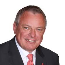 Mitarbeitende von Santander Deutschland