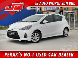 Prius sedan terbaru tersedia dalam pilihan mesin. Jual Kereta Toyota Prius C 2014 Hybrid 1 5 Di Perak Automatik Hatchback White Untuk Rm 31 800 5870214 Carlist My