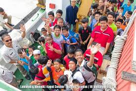China telah lama mengklaim sebagian besar teritorial laut china selatan masuk wilayahnya. Lawatan Ke Jabatan Laut Wilayah Selatan Masjid Jamek Tan Sri Ainuddin Wahid