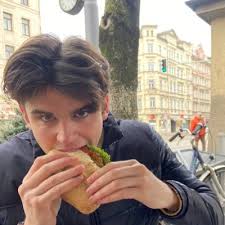 Aaron Breen (Aaron_Breen_@)