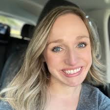 Kelsey Starkey (@KelseyStarkey26)