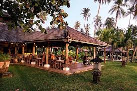 Offering a luggage storage, a smoking area and a souvenir shop, the unique bon ton resort langkawi is located not far from morac adventure park. Bon Ton Restaurant Resort Ein Boutiquehotel In Langkawi Seite