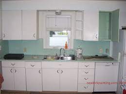 I Like The Metal Cabinets And The Clean Look Very Retro Ikea Kitchen Remodel Kitchen Decor Apartment Kitchen Accessories Decor