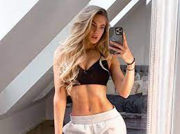 132 lb / 60 kg. Meet World S Sexiest Athlete Alicia Schmidt Who S Headed To Tokyo Olympics Maxim