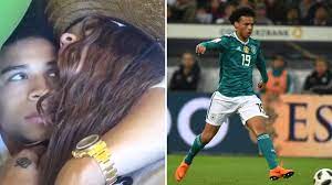 Seine freundin candice brook (31) brachte das gemeinsam. T Online De Videobeweis Mit Nationalspieler Leroy Sane Und Freundin Video