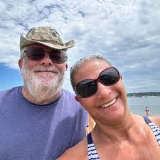 Rene Reeves (@rene.reeves.521911) • Facebook