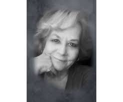 Alice Cote's Instagram, Twitter & Facebook