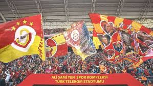 Galatasaray, ligde son maçında sahasında aldığı bursaspor beraberliğini telafi etmek istiyor. Nusqwxbnvh942m