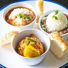 REX HOUSE KITCHEN & COURTYARD