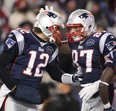The new england patriots and the gronkowski family are providing the following update regarding rob gronkowski's recent injuries. Brady Patriots Rout The Broncos Tom Brady And Rob Gronkowski 2206145 Hd Wallpaper Backgrounds Download