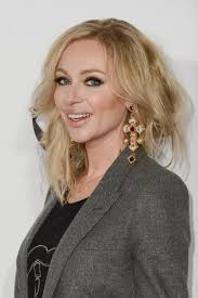 Isabel adrian: Svensk Hollywood-frue saksøkes i USA