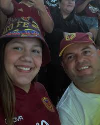 Ariana Casanova (@ari_cmusica) · Instagram 照片和视频