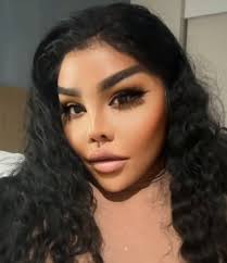 Lil Kim shows off her new face: "Y'all Want Me to Be Ugly and Insecure So  Bad"⁠ ⁠ Discussion at link in bio