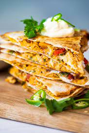 Spicy Chicken Quesadillas Simply Delicious Spicy Recipes Easy Lunch Recipes Chicken Quesadilla Recipe