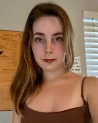 Abigail Stratton's Instagram, Twitter & Facebook