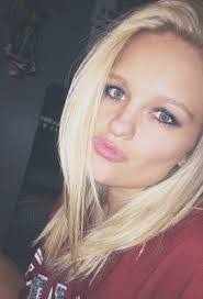 Jennifer Halcomb's Instagram, Twitter & Facebook